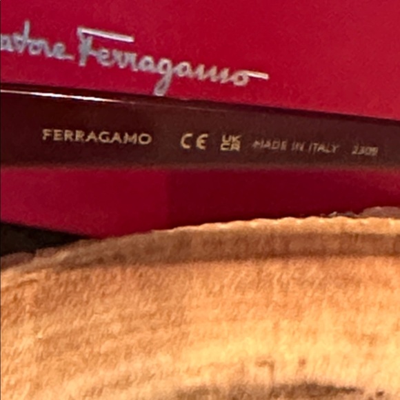 Ferragamo beautiful two-tone burgundy sunglasses for women main image 1